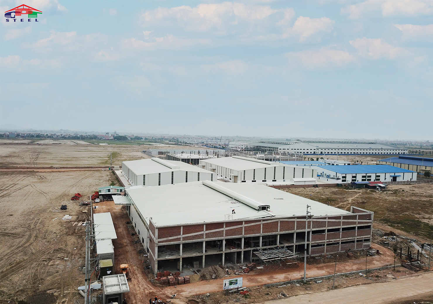 NHÀ MÁY KỸ THUẬT CÔNG NGHỆ EMC