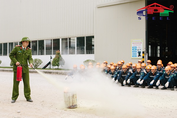 CPT STEEL TỔ CHỨC VÀ QUẢN LÝ AN TOÀN LAO ĐỘNG CHẶT CHẼ